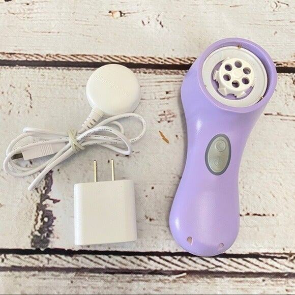 CLARISONIC Mia 2 Purple Cleaner - Picture 1 of 7